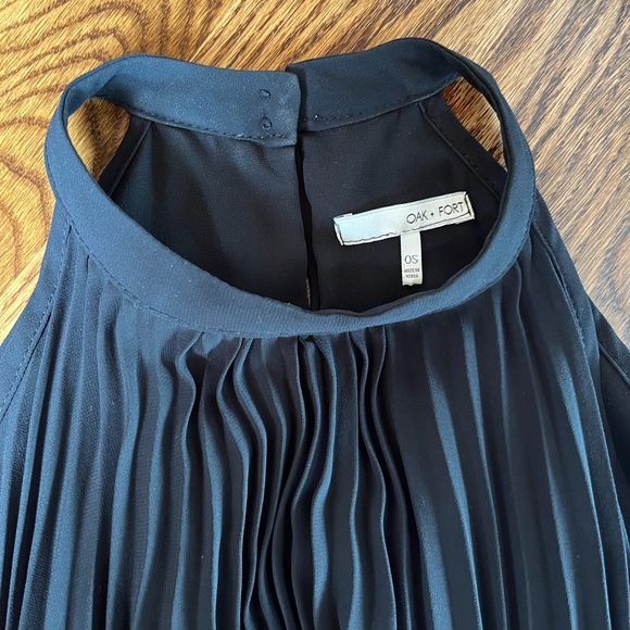 Oak + For Women Blouse Cold Shoulder Pleated Size XS/S - Picture 4 of 9